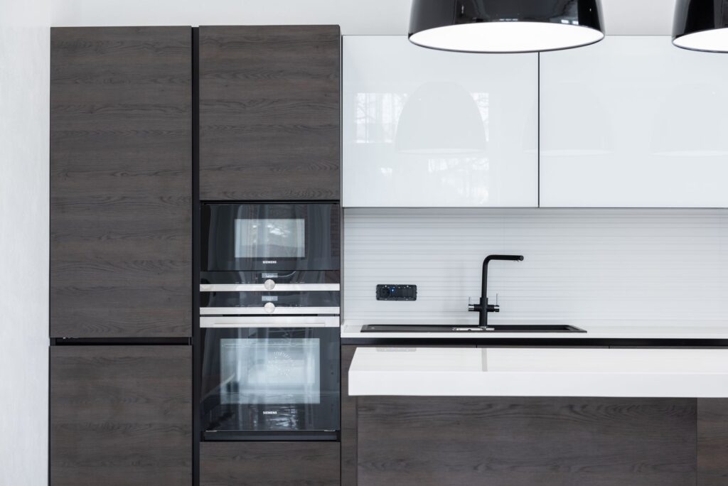 Kitchen cabinets Regina