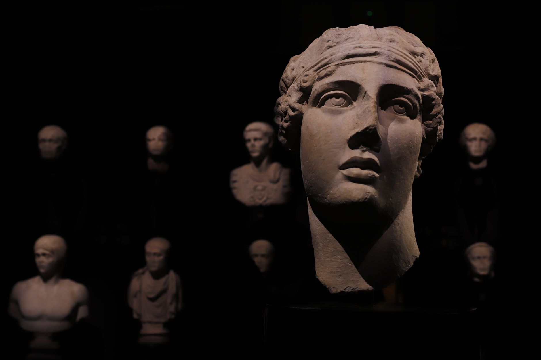 Photogrammetry 3D scanning of heritage artifacts