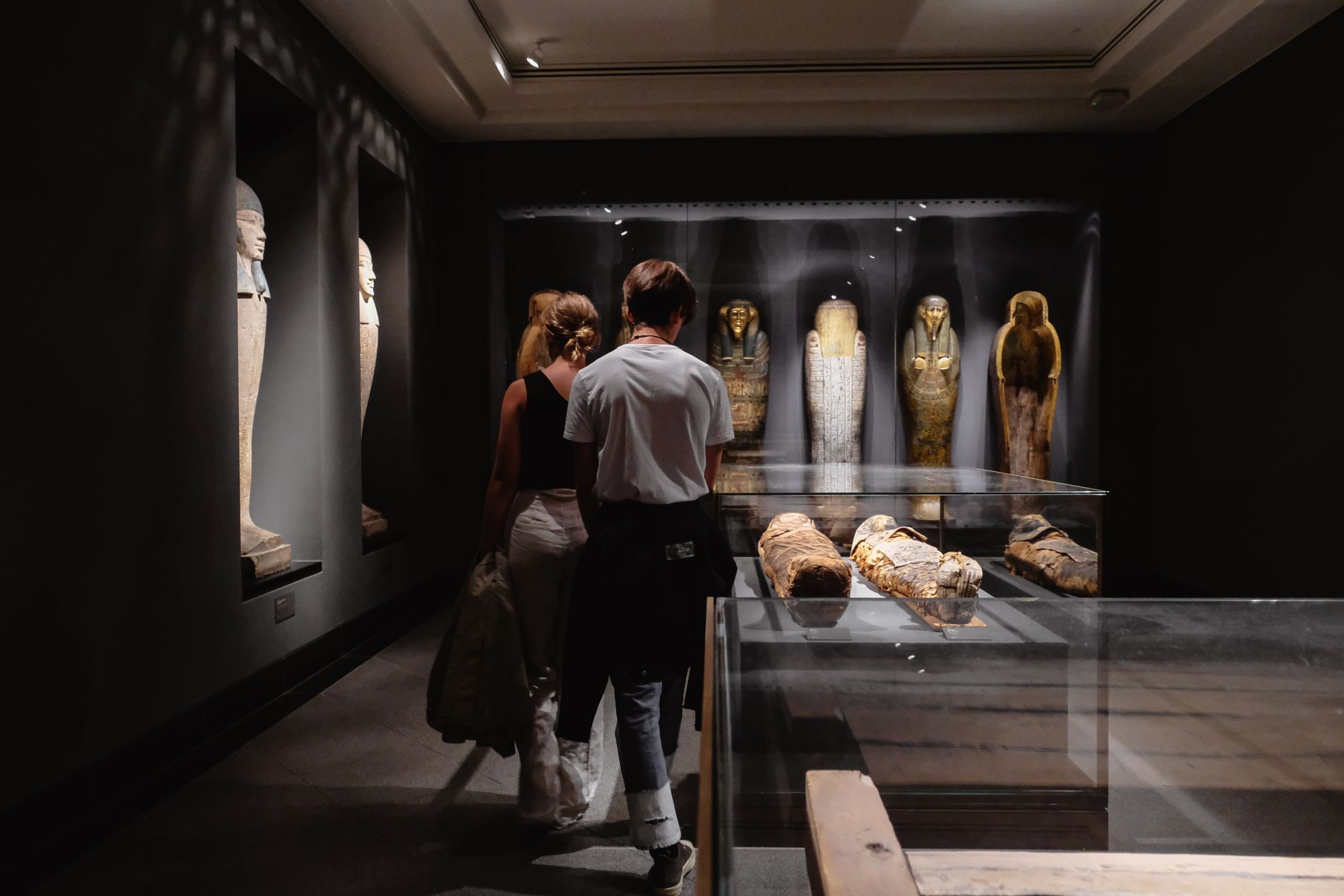Interactive museum history experiences