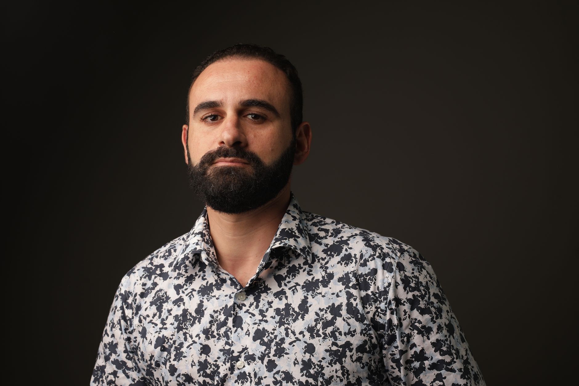 Professional Headshots in Regina: What Makes a Good Corporate Portrait